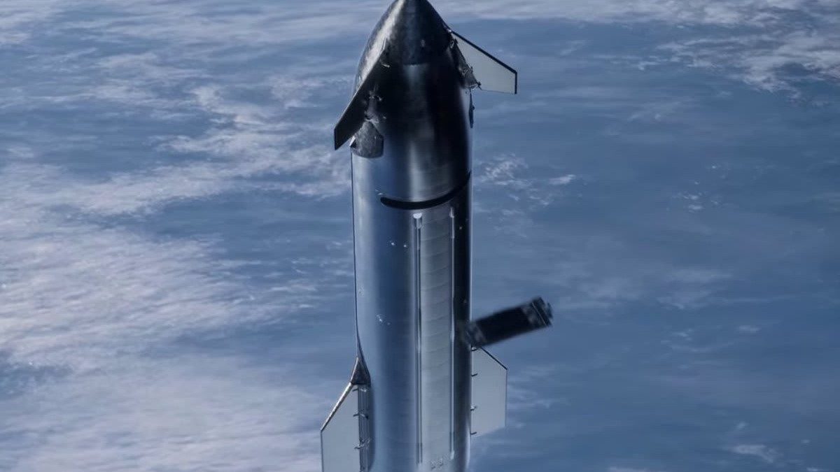 Starship Flight 13 Carries First Satellite Payload - The Technology Express